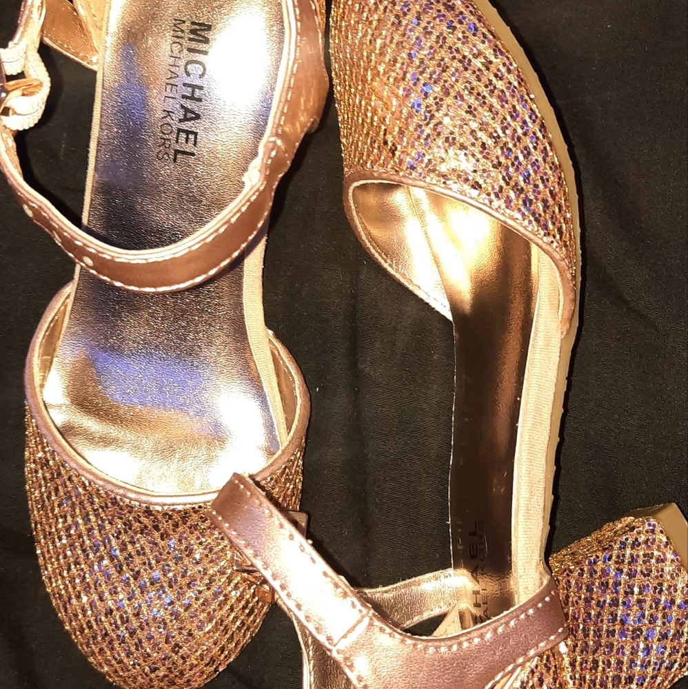 Michael Kors youth girls, rose gold, size 11